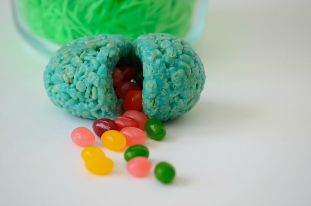 Colorful Rice Krispy Easter Eggs. Fill with your favorite Easter candy for a special Easter treat!