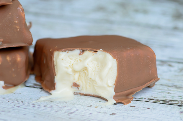 Delicious and good for you homemade Klondike bars are the perfect summer treat for kids and adults.