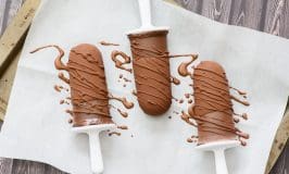 Double Chocolate Cashew Milk Popsicles. A yummy frozen chocolate treat for warm summer afternoons!