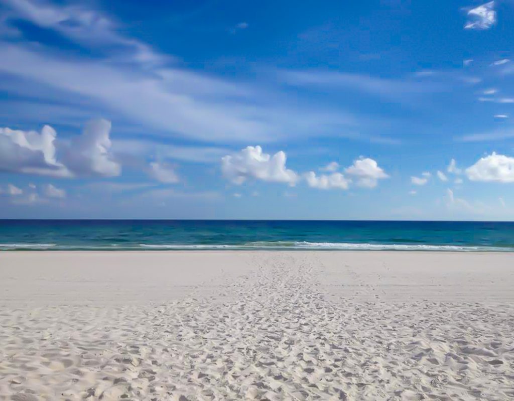 White Sandy beaches of Gulf Shores, AL