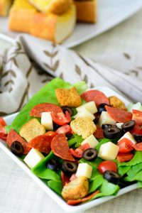 Looking for a clean eating substitute for your favorite pizza? This Pepperoni Pizza Salad is a great way to get all the flavors of pizza but still stick to your healthy diet. One of my favorite healthy recipes!