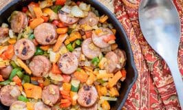 Aidells sausage, peppers, sweet potatoes and onions combine in an easy to make, healthy and delicious meal that takes just 15 minutes. Have to try this yummy sausage hash.